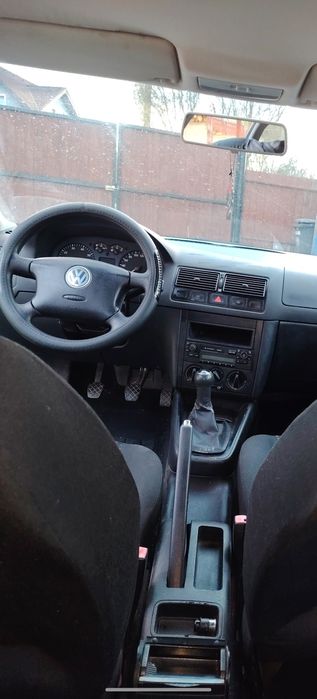 Volkswagen Golf 4