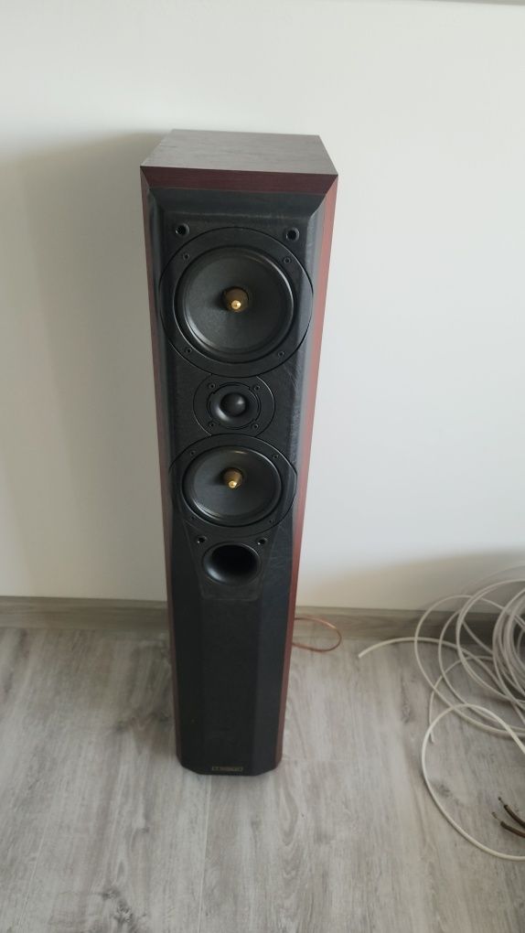 Vând SUPER AUDIO CD-DVD player MARANTZ și diferite piese HI-END !