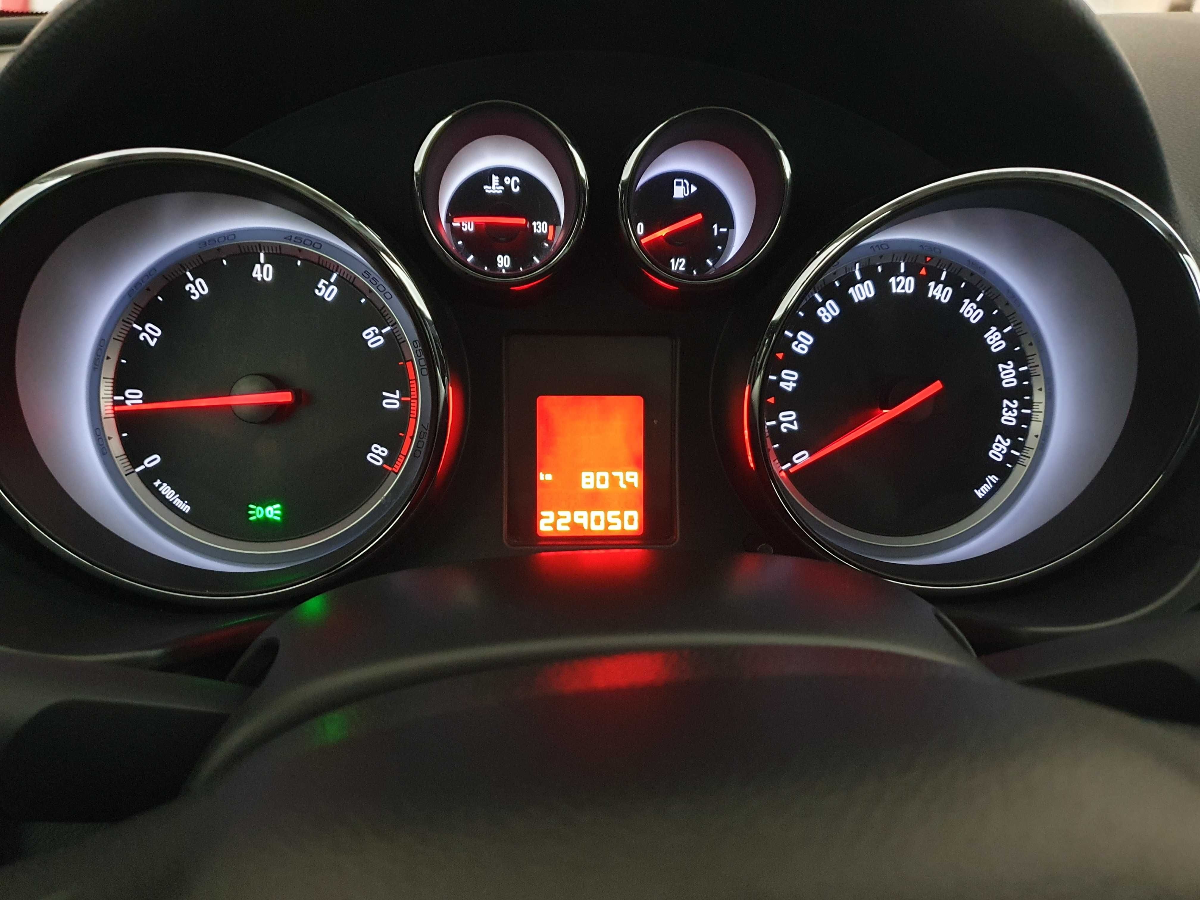 Opel Insignia 1.8i Gas