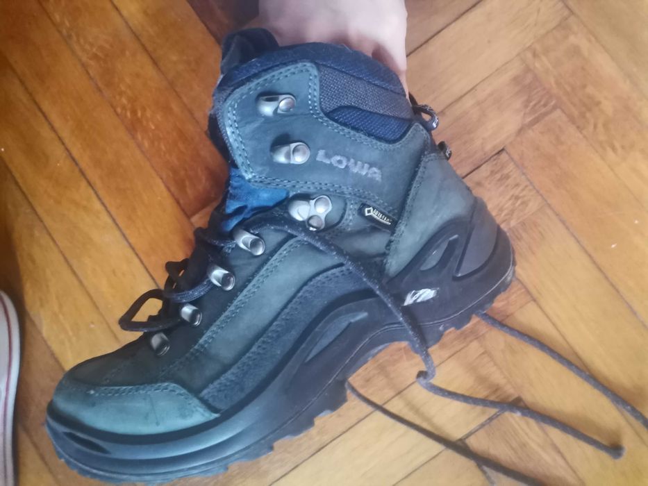 Bocanci copii marimea 36