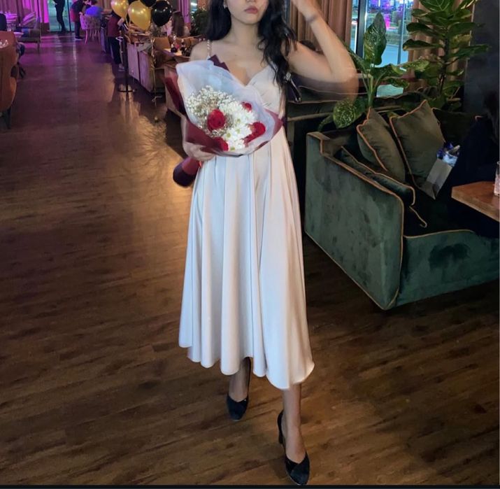 Платье коктейльное
