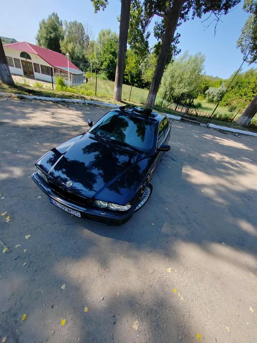 Vand Bmw  730  E 38 seria 7