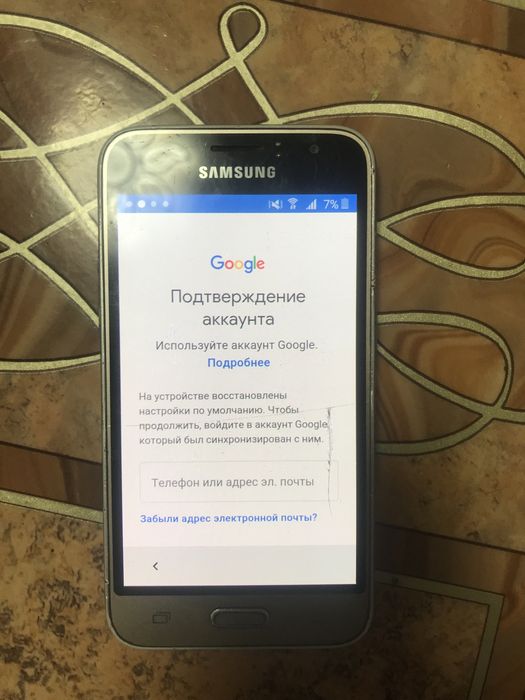 Продам телефоны на запчасти