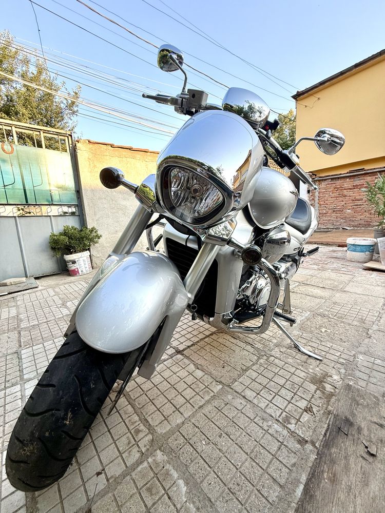 Suzuki Boulevard