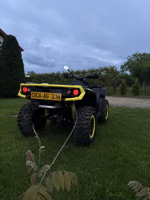 CAN-AM Outlander 1000