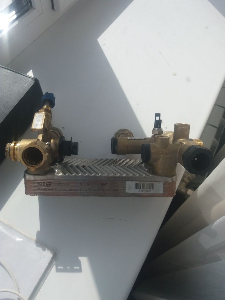 Теплообменник 2ой от котла Viessmann vitopend 100 с жк дисплеем