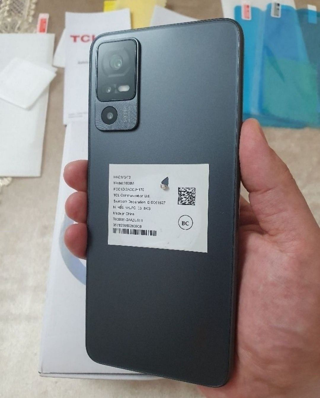 Srochna sotiladi TCL 40XL 6/256GB Orginal Xolati ideal yengide turibdi
