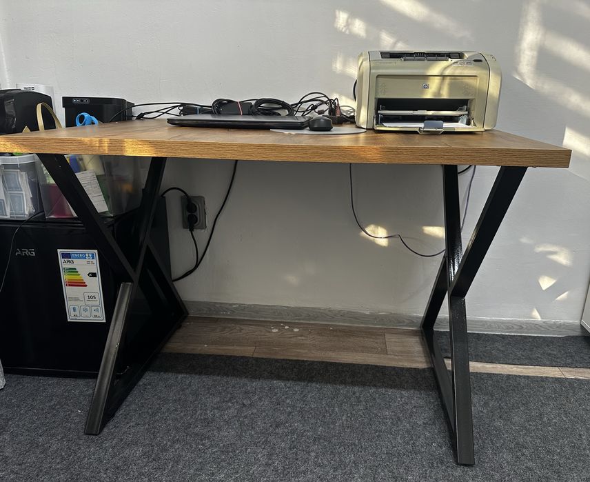 Стол компьютерный