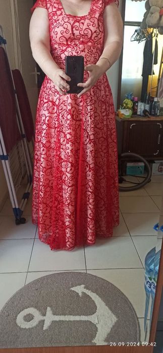 продавам елегантна рокля