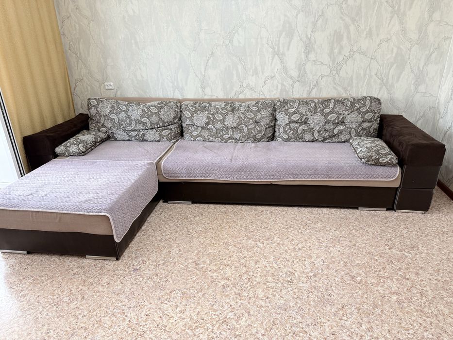 Продам диван в хорошем состоянии