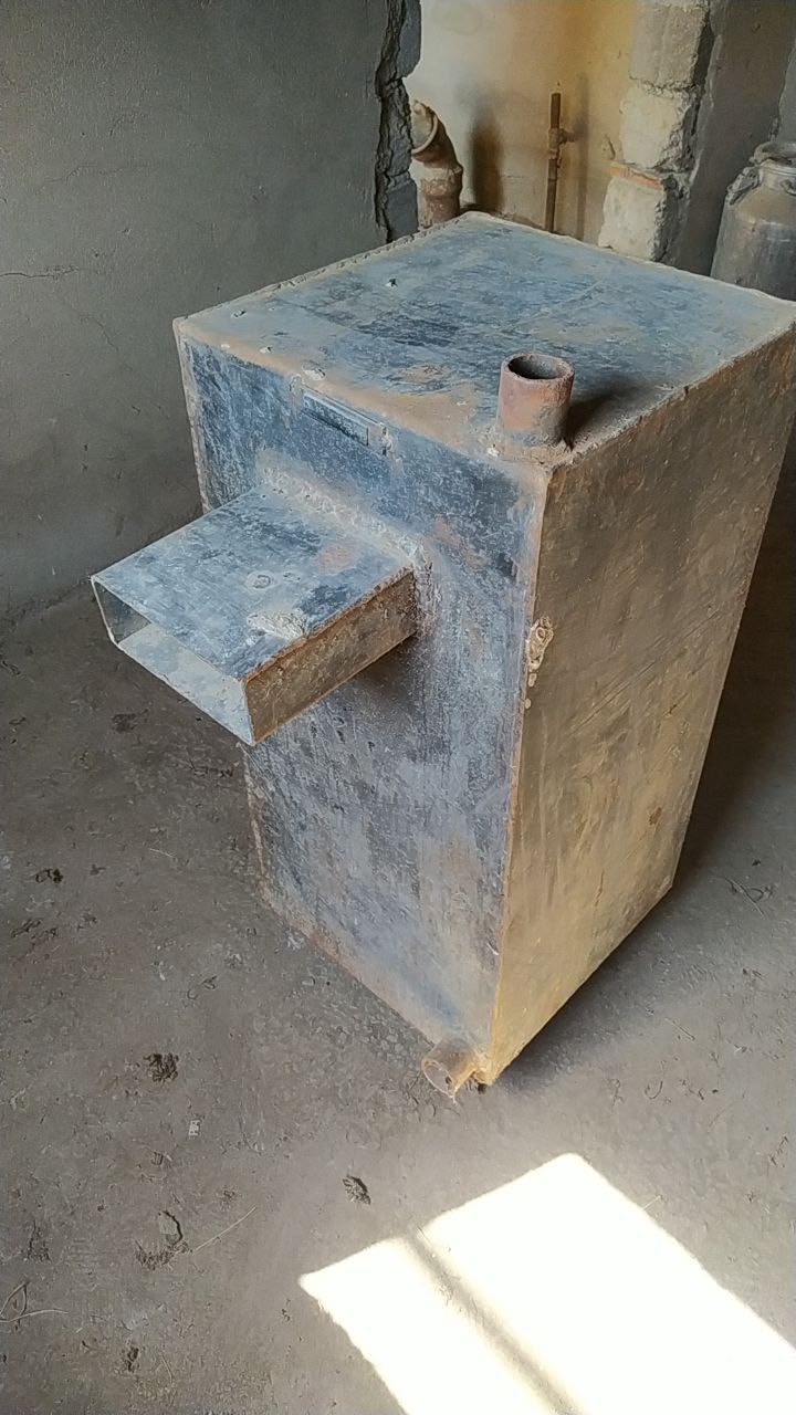 продается газовый наружный котел