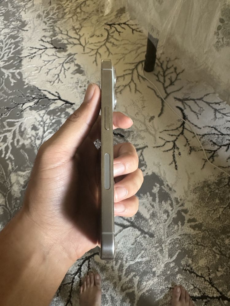 iPhone 15 Pro 256 LLA