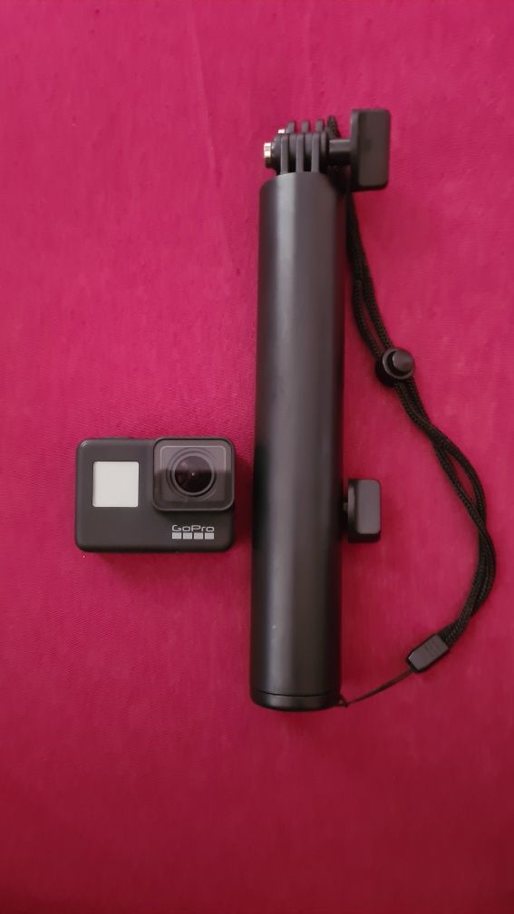 GoPro hero 7 black selfie stick