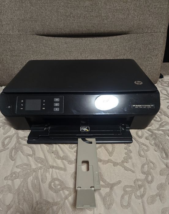 Ofertă fulger! Imprimantă HP + cabluri