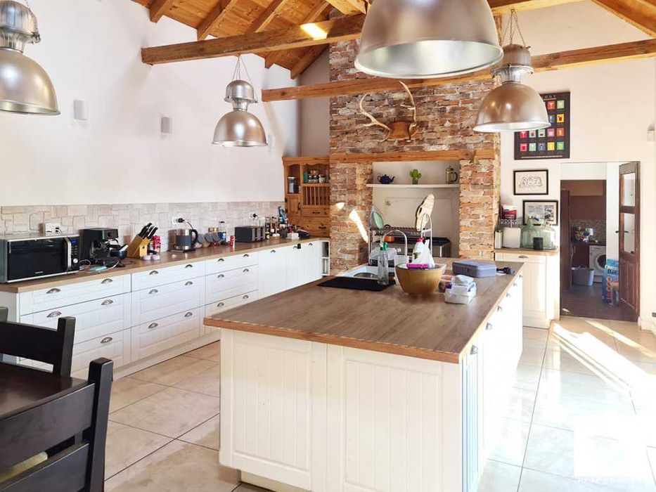 Продава се Къща в с. Стефан Стамболово, Област Велико Търново - 190 кв.м за 1448 €/кв.м - Снимка #6