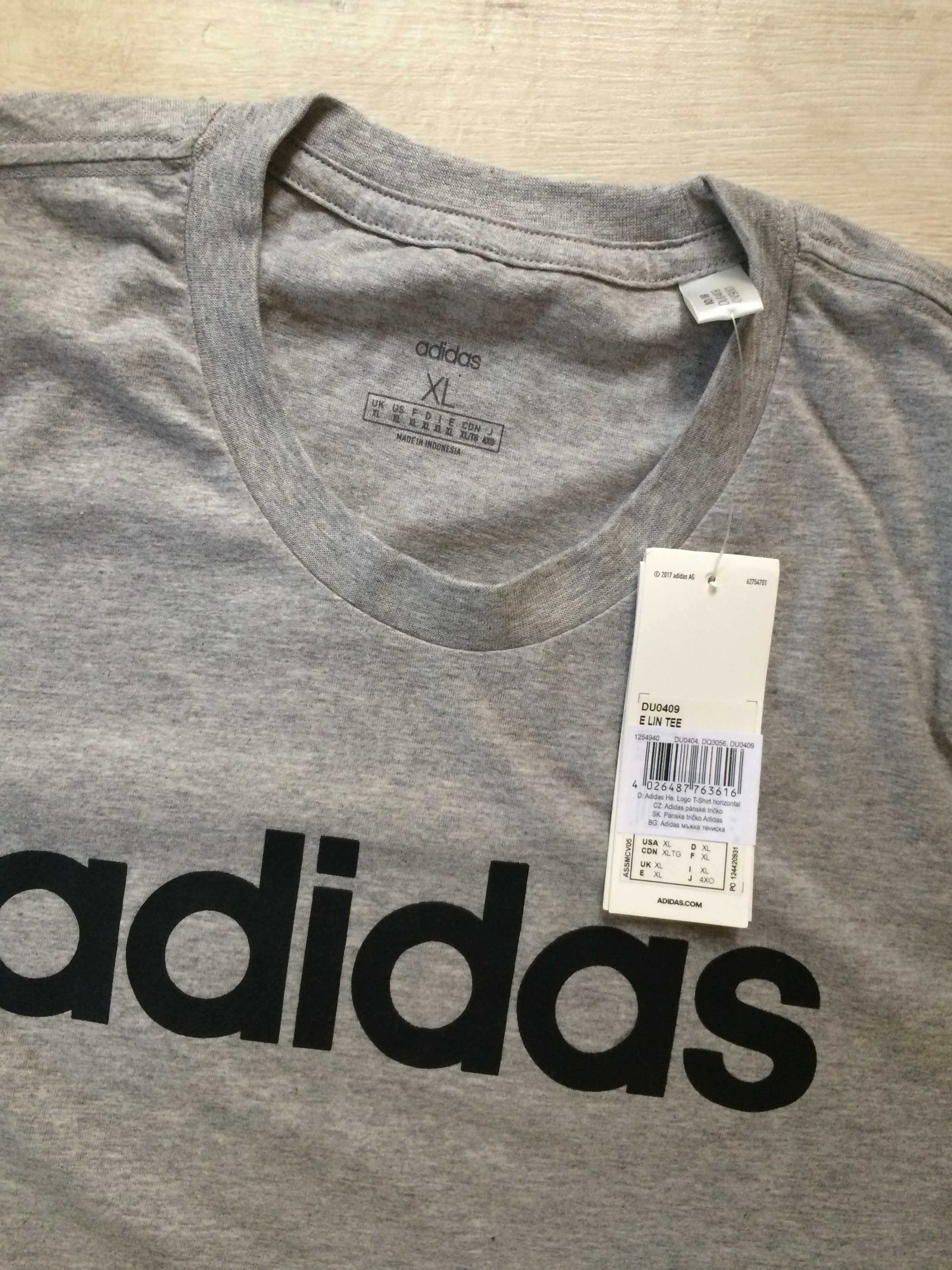 Мъжка тениска Adidas XL размер.