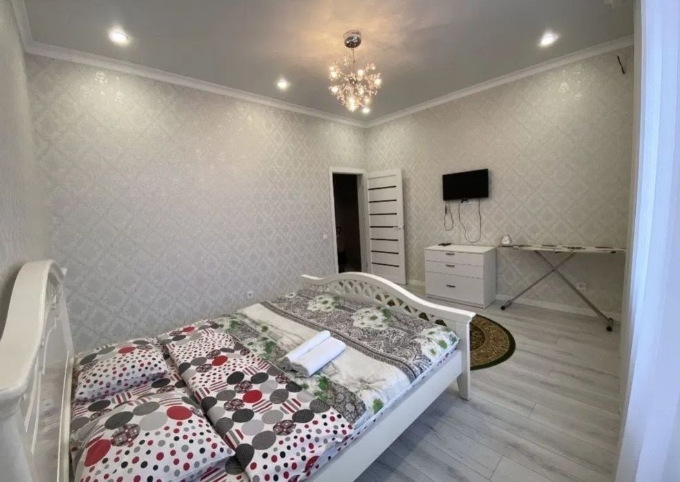 1комнатная в центре. Абая. WI-FI