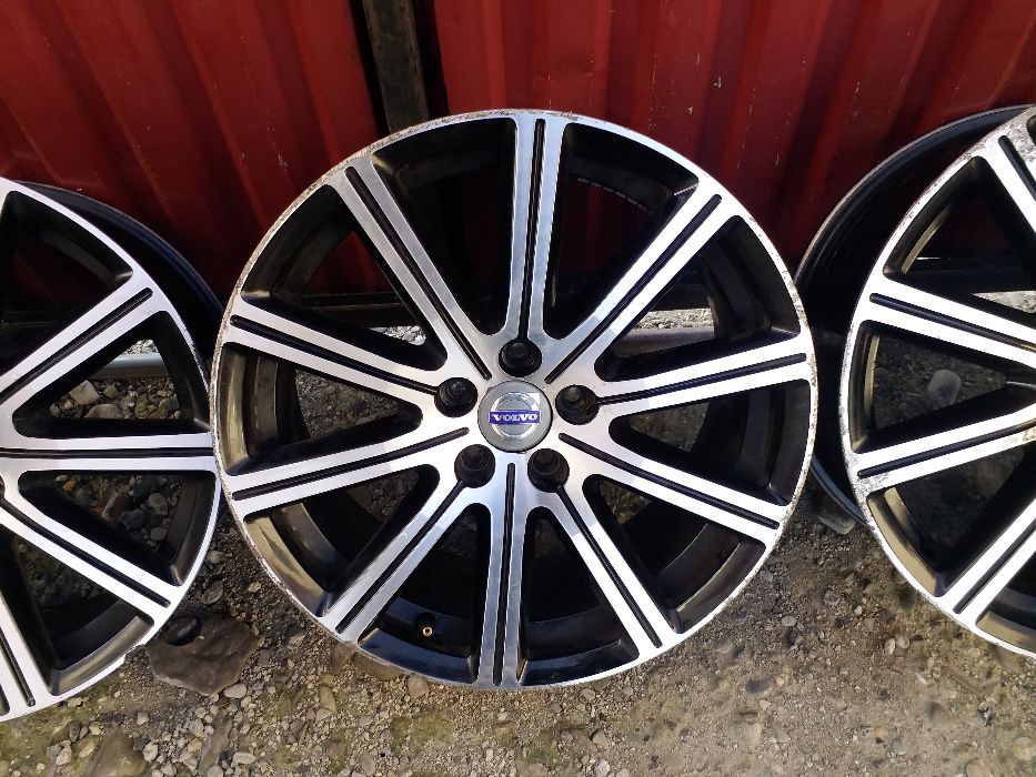 Jante VOLVO S40 V40 S60 V60 V70 S80 Xc60 Xc70 R18 Model Titania