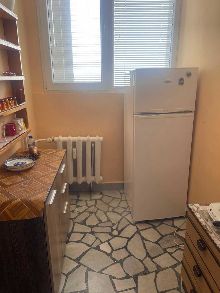 Дава се под наем Тристаен апартамент в София, Младост 4 - 100 кв.м за 612 € - Снимка #7