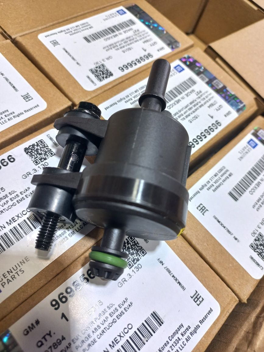 Kobalt absorber dachik