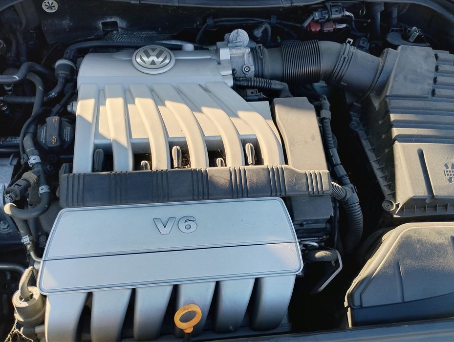 Vw passat 3.2 fsi 250к.с. Продва се на части