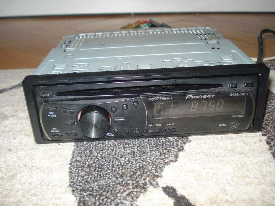 Radio CD player mp3 aux auto Pioneer DEH-1200mp Original