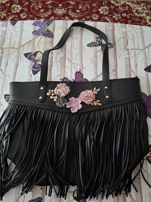 Vând genți damă diverse modele