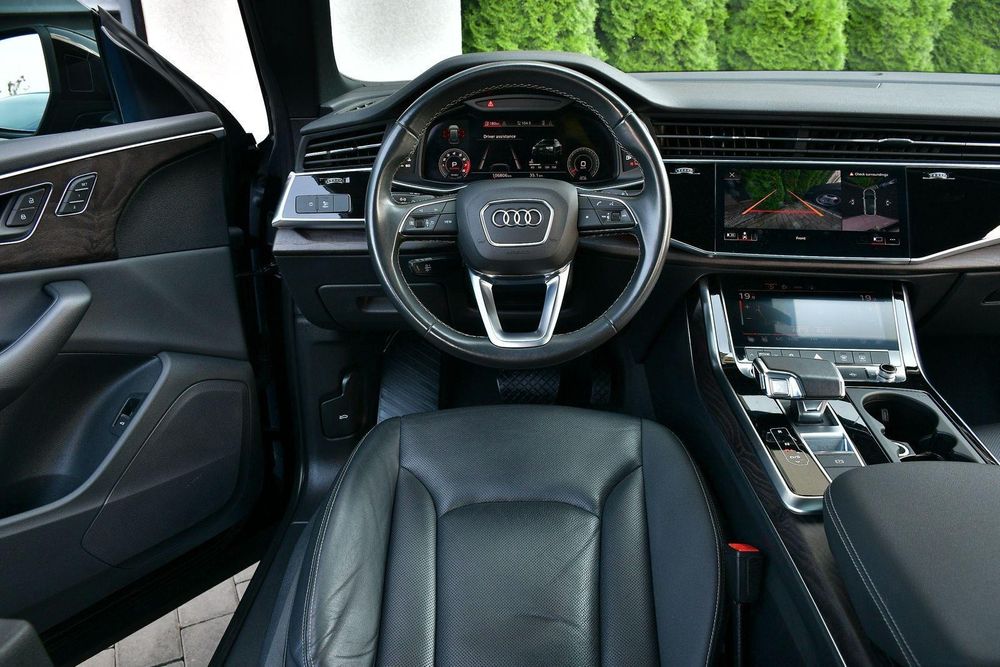 Audi Q8 55 S-Line 2021