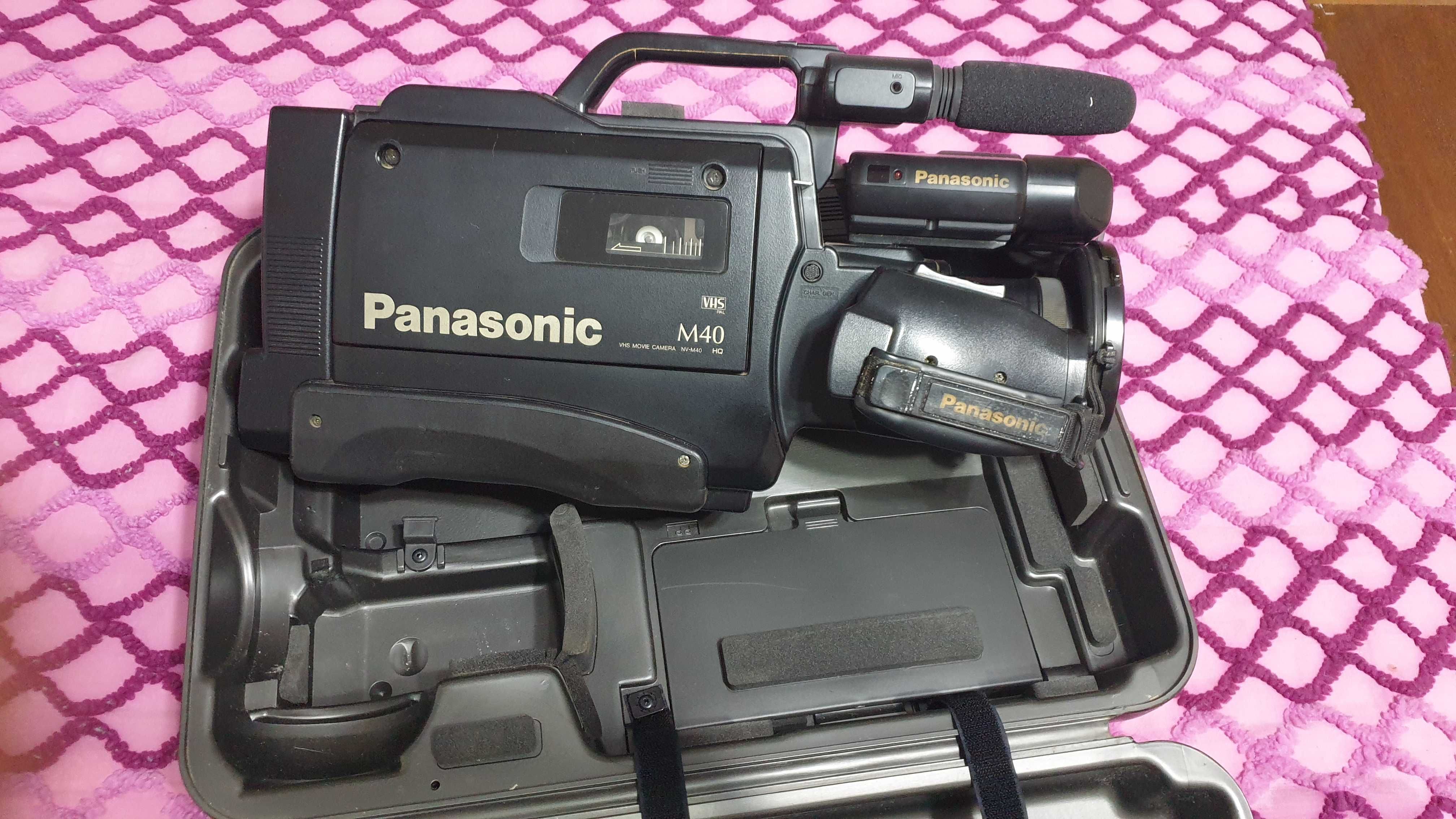 Продавам Професионална видео камера Panasonic M-40