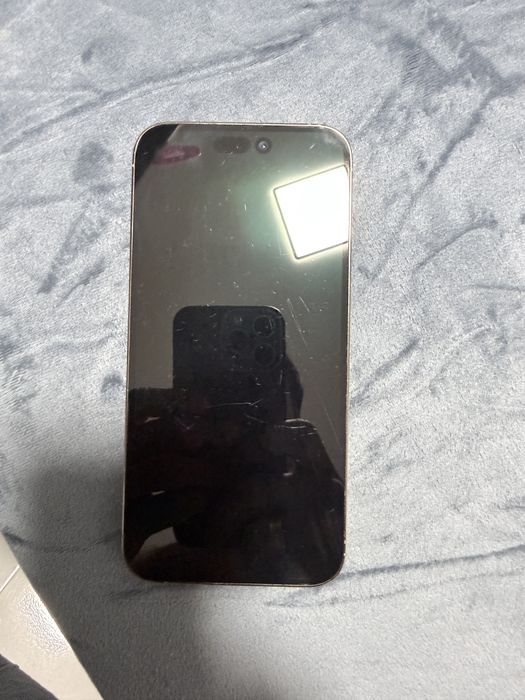 Vand iphone 14 pro max 256gb snatate baterie 84%