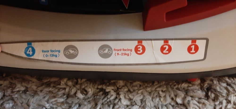 Scaun auto Chicco Isofix 0+