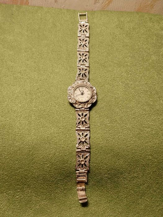 Vand ceas din argint