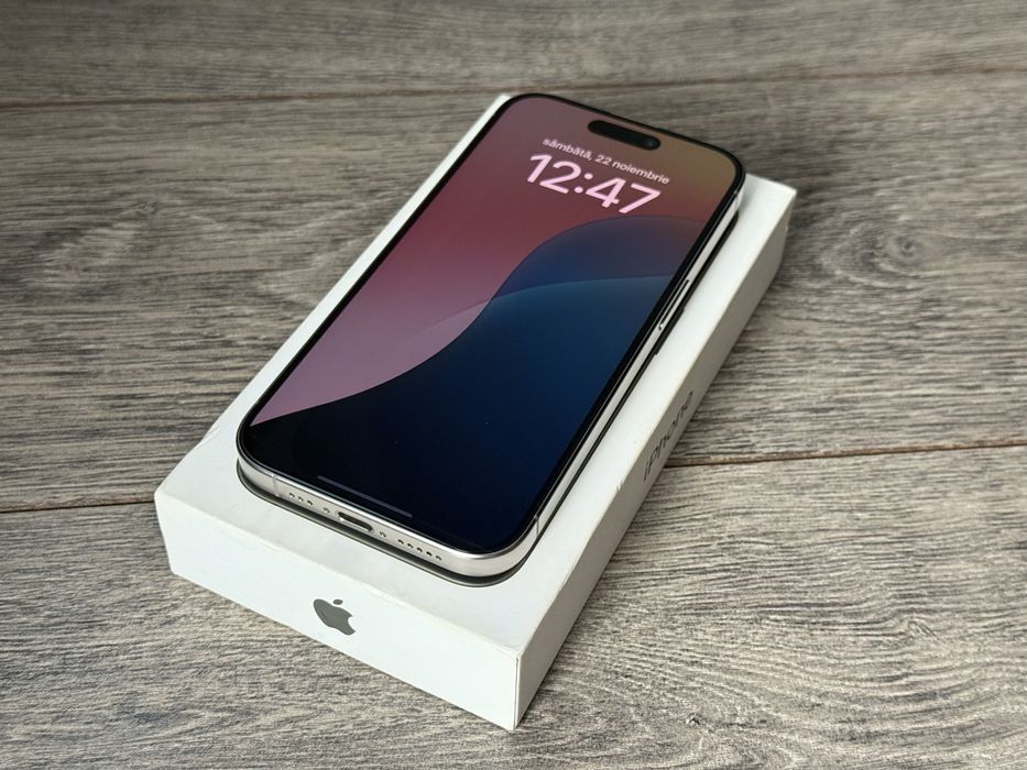 iPhone 15 Pro max , 256Gb ,neverlocked ,impecabil(10/10)