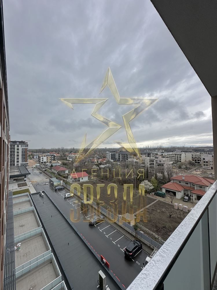 **Дизайнерски едностаен!**