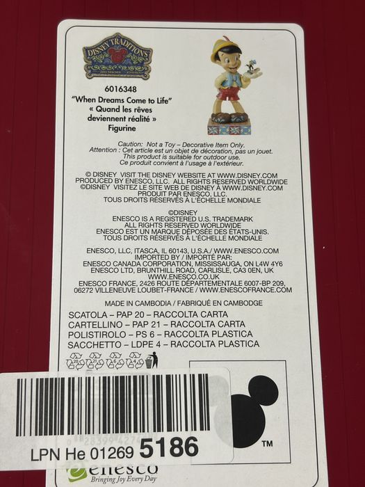 Фигурка Голям Пинокио ​​- Disney