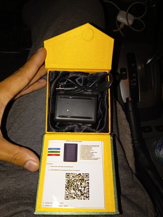 GPS lokatsiya !aniqlaydi,ovoz ham yozadi  .