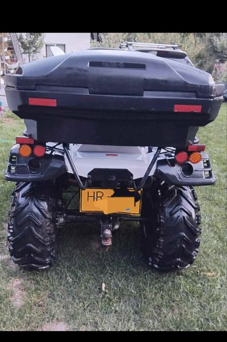 Vand linhai 300  4x4 , anul 2017 , acte la zi !