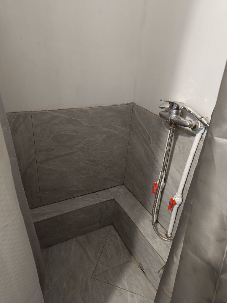 Сдаётся 2 х ком .квартира .2500 час