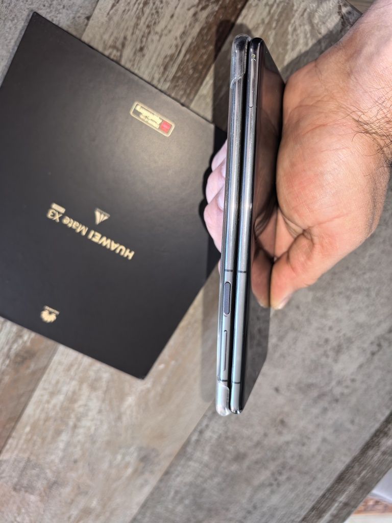 Huawei Mate X3 без забележка