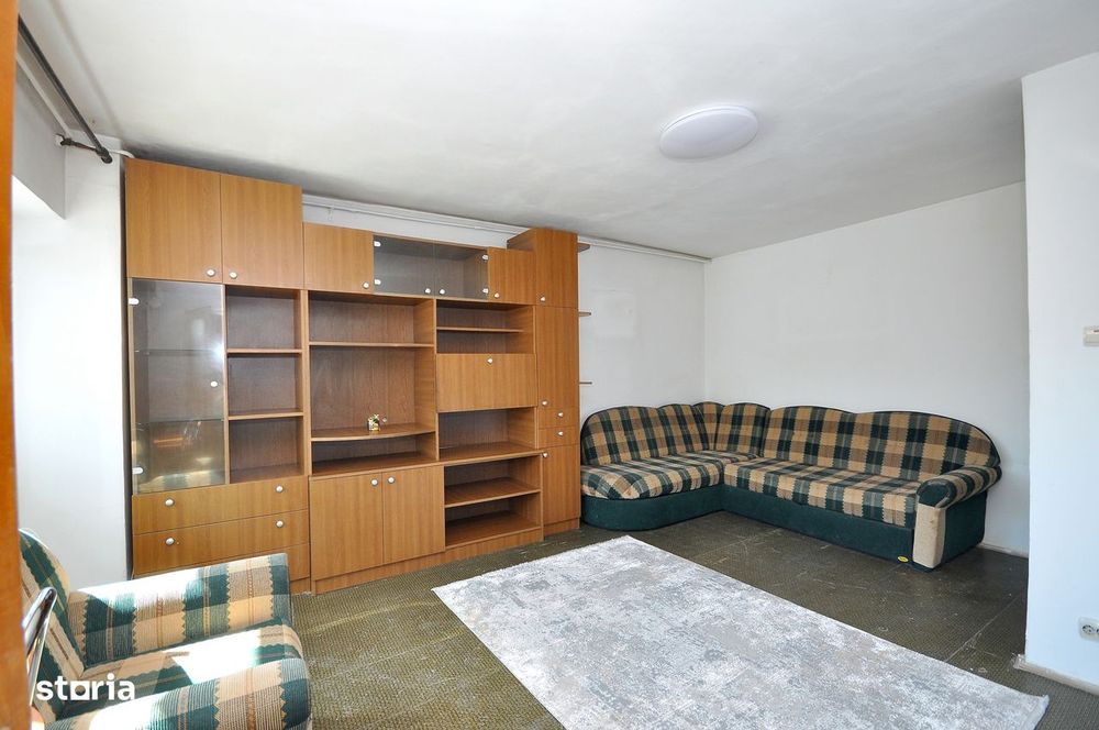 Militari Lujerului metrou garsoniera 40mp bloc 1989, pret NEGOCIABIL!