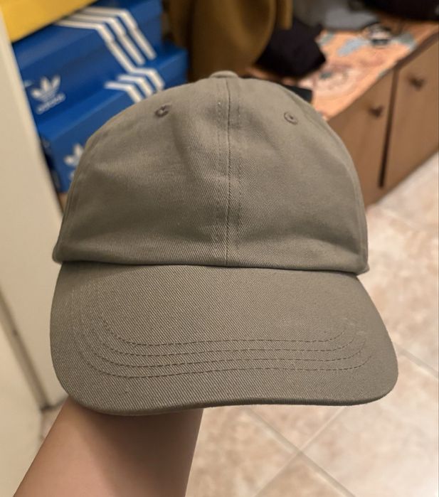 Сива Шапка Oysho