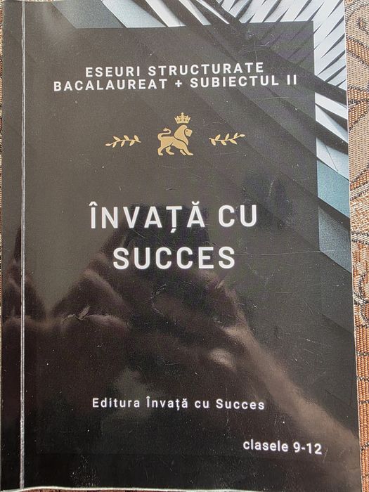 Vând carte învață cu succes, pentru bacalaureat limba română