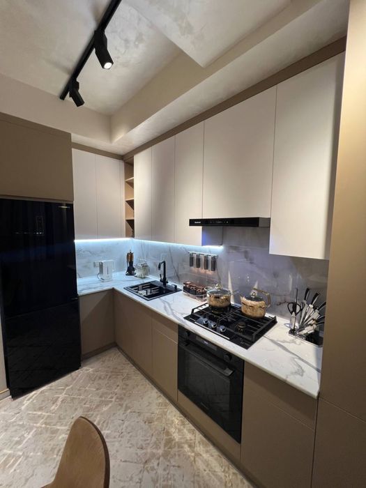 Сдается квартира в Яккасарайском районе ! ЖК Парисен!!!