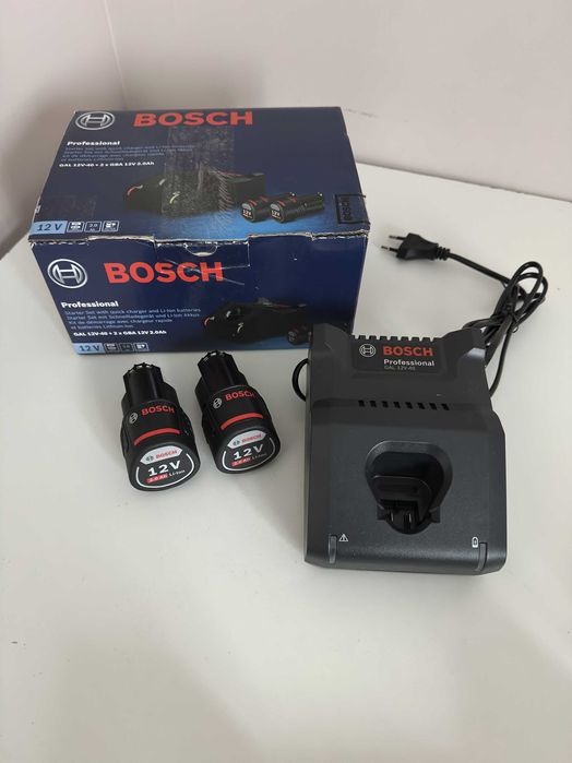 BOSCH Set acumulatori 12V 2 x GBA 12V 2.0Ah + GAL 12V-40