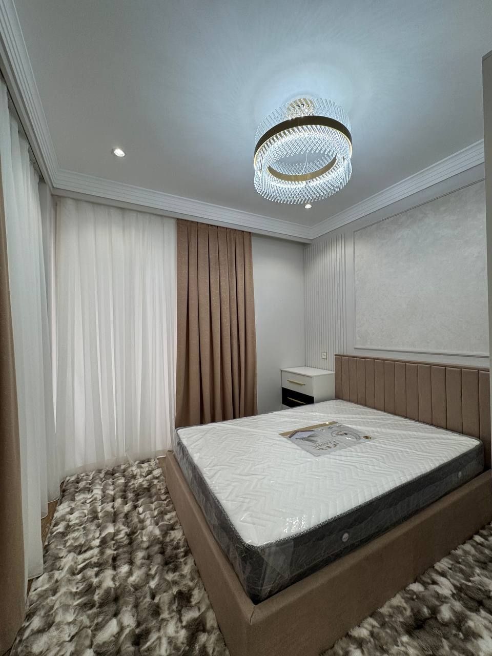 ЖК Дипломат от Хон Сарой 2в3/6/16, 55м²+25м². Ор-р: Посольство США