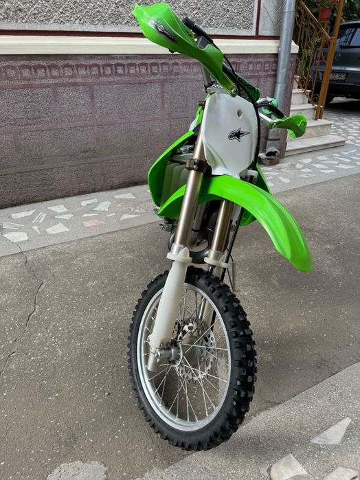 Kawasaki KX85 cross CF moto 450s