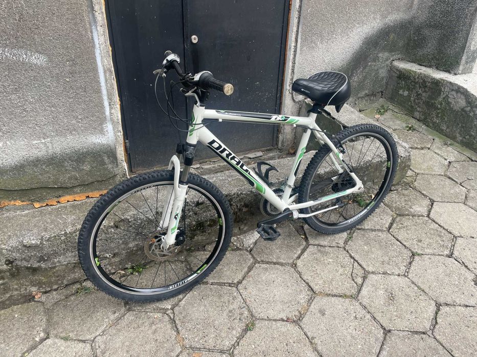 Продавам алуминиево колело Drag ZX2 26''