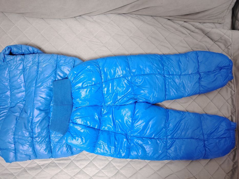 Продам детский раздельный комбкнизон для мальчика, ростовка 110/56