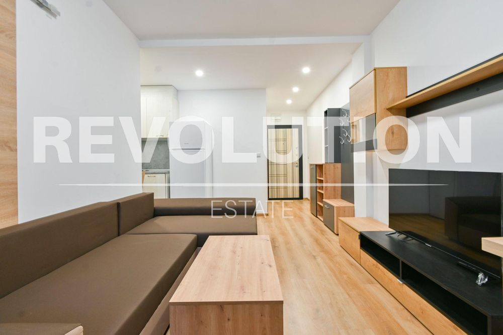 Двустаен апартамент в кв. Бояна