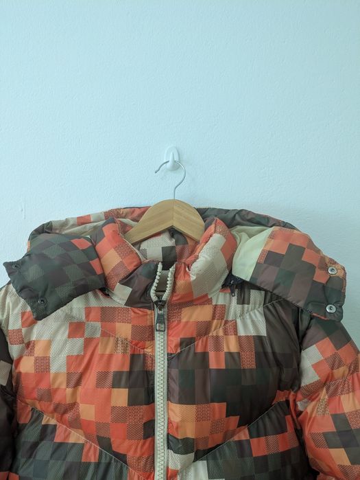 Geaca Louis Vuitton Puffer cu gluga (mărimi: S,M,L,XL,XXL)